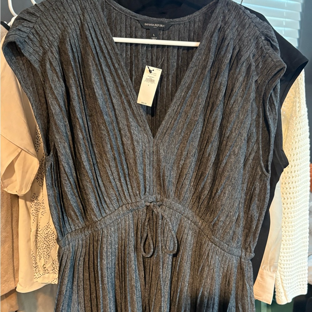 Gray Sleeveless Knit Top Banana Republic
